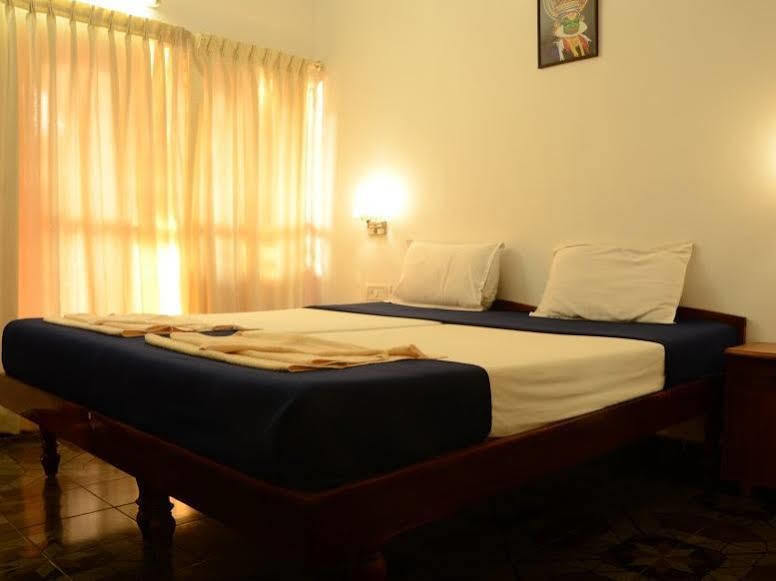 קובאלאם Hotel Sea View Palace - The Beach Hotel מראה חיצוני תמונה